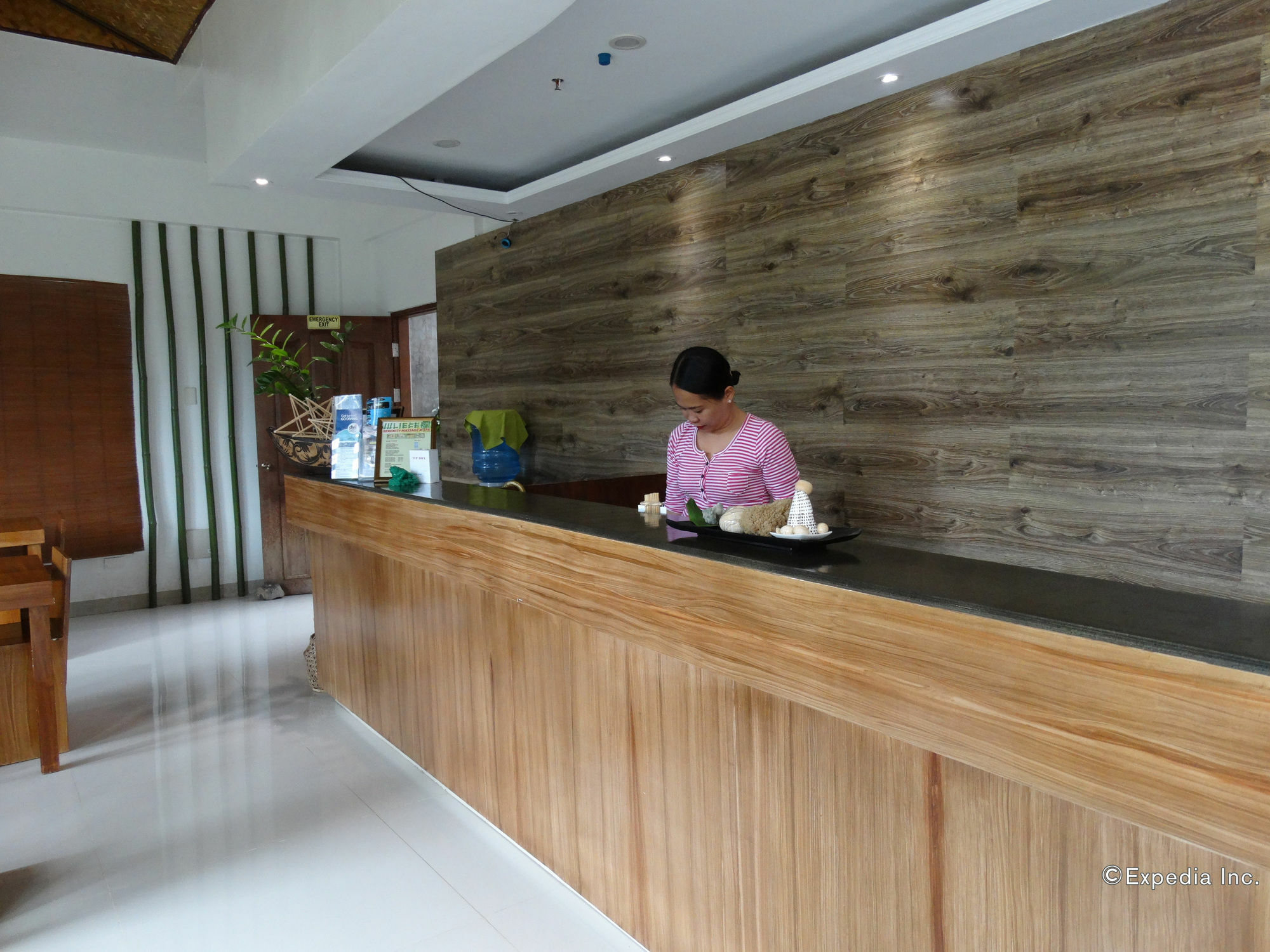 Orchid Lagan Place Palawan Puerto Princesa Exterior photo